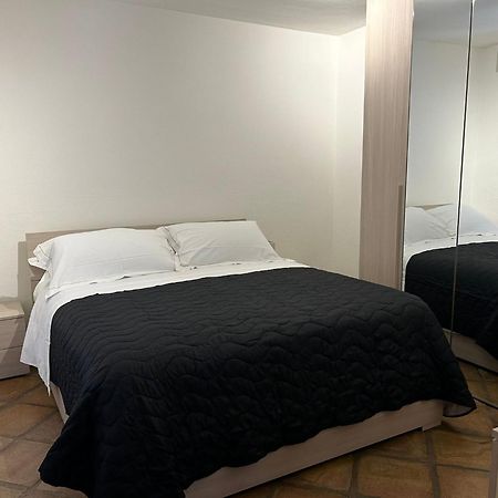 Li Cuti Apartments Catánia Buitenkant foto