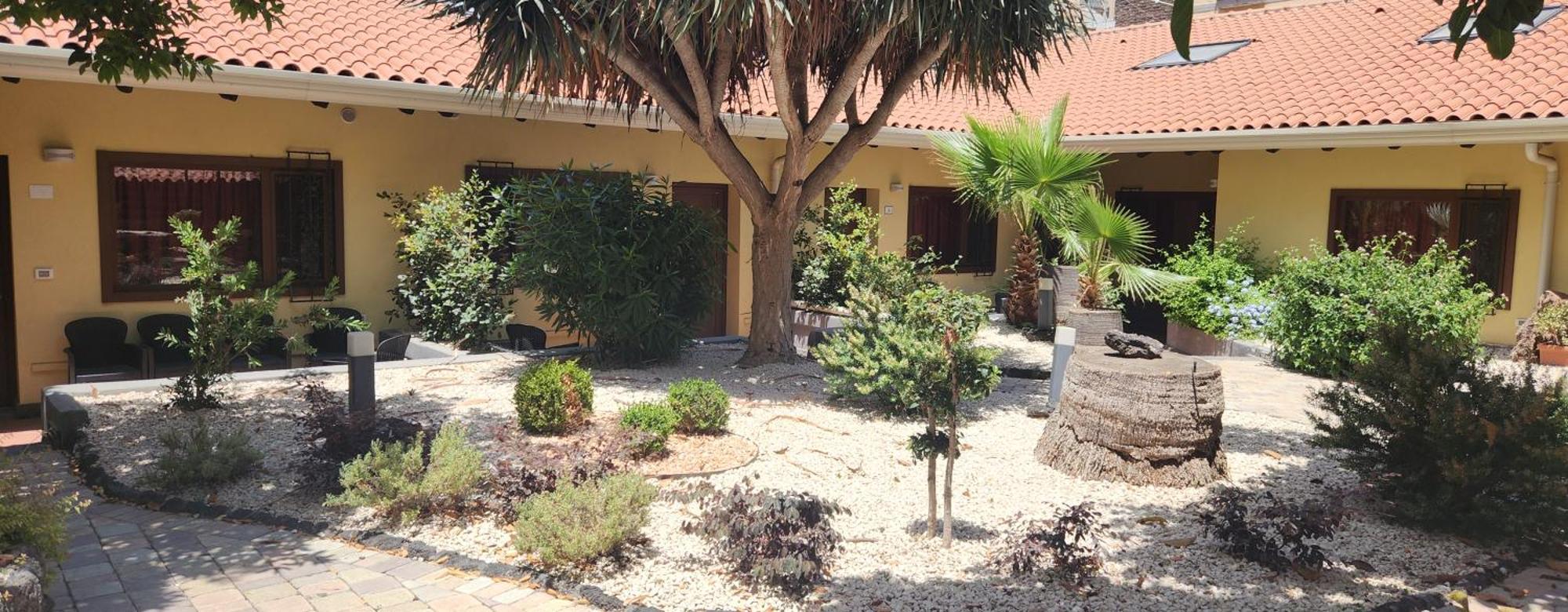 Li Cuti Apartments Catánia Buitenkant foto